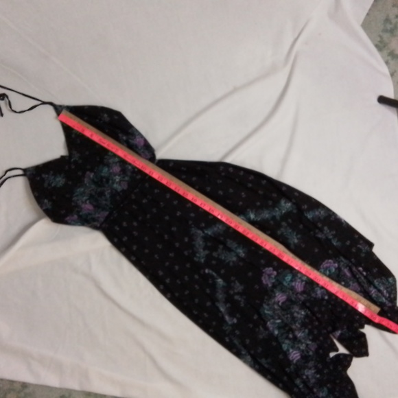 Floral Print Spaghetti Strap Dress - Picture 10 of 15